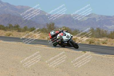 media/Mar-23-2025-CVMA (Sun) [[674f32b282]]/Race 7-Formula LW Twins Shootout/